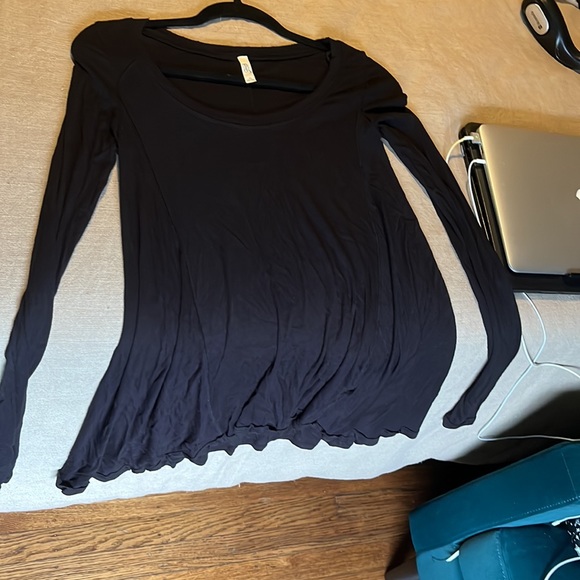 Free People top - Picture 3 of 7